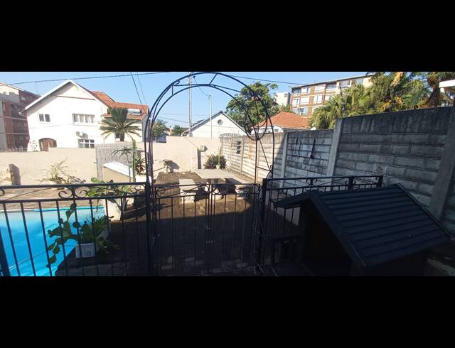 3 BEDROOM SIMPLEX FOR SALE IN MORNINGSIDE
